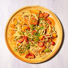 No-Cook Tomato Sauce-image